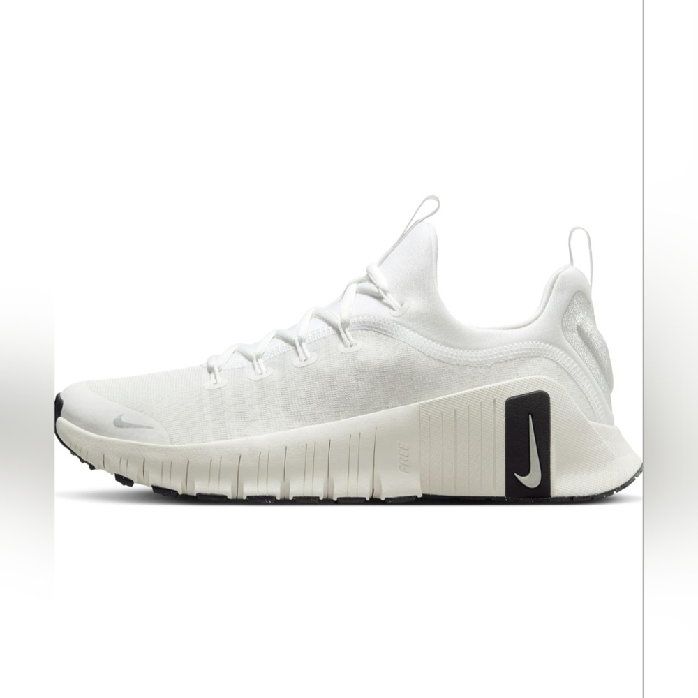 Nike Free Metcon 6 Glitter Sail White Sneakers, Size 8 FZ1695-101